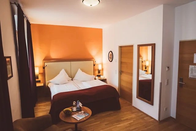 غرفة قياسية بسريرين منفصلين، Heritage Hotel Hallstatt 1/4
