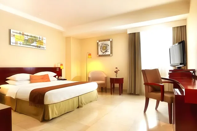 غرفة كلوب ديلوكس بسرير كينج، Aryaduta Palembang 1/1