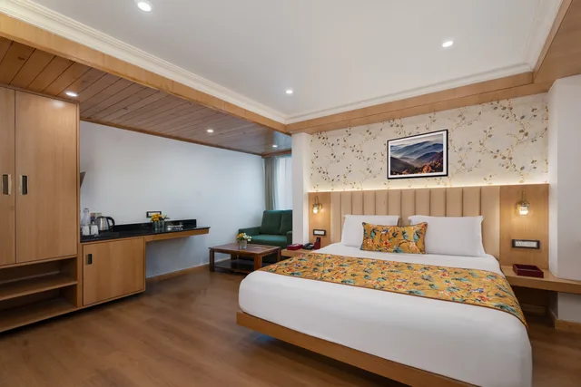 غرفة ديلوكس مع أريكة، Summit Grand Resort & Spa Gangtok 1/1
