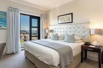 Sky, Harbour Square, Harbour House Hotel 1/2