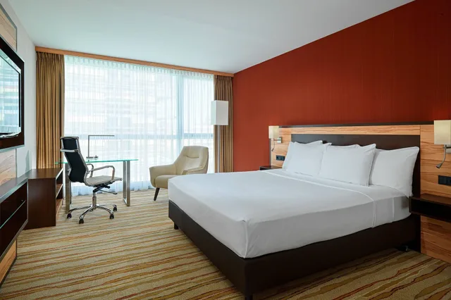 غرفة بسريرين مزدوجين، Courtyard By Marriott Dusseldorf Hafen 2/3