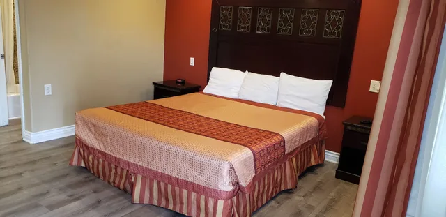 غرفة بسرير كينج، Santa Fe Inn Los Angeles 4/8