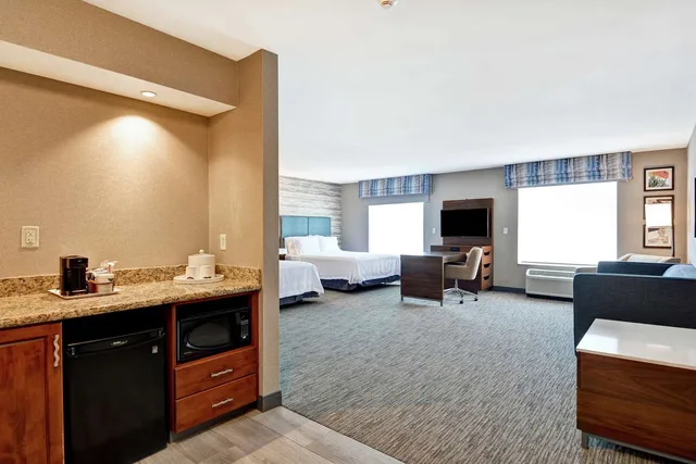 جناح استوديو بسريرين كوين مع أريكة، Hampton Inn Moab 1/3