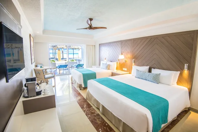 Junior Suite, 2 Double Beds, Beach Front، Sunscape Cancun - All-Inclusive Resort 1/3