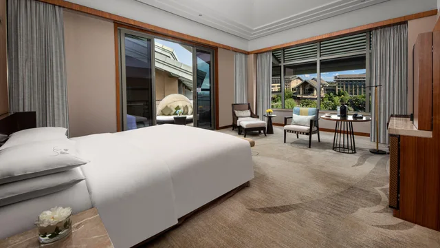 جناح جونيور بسرير كينج، InterContinental Kunming 1/3