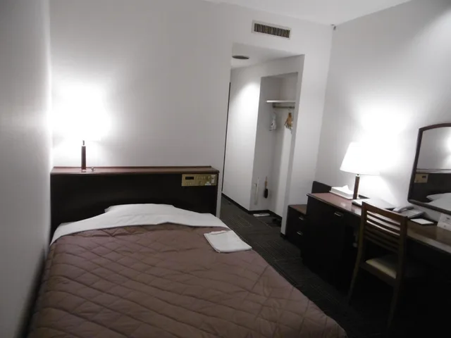 غرفة مفردة، Urban Hotel 1/1