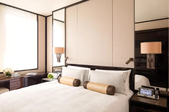 جناح سوبيريور، The Peninsula Hong Kong 2/4