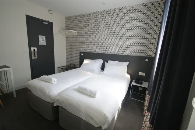 Classic, Double Bed, Acropolis Hotel Paris Boulogne 6/10