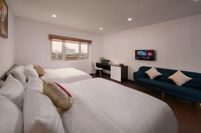 غرفة عائلية بسريرين كوين، Hanoi Aria Central Hotel & Spa 1/2
