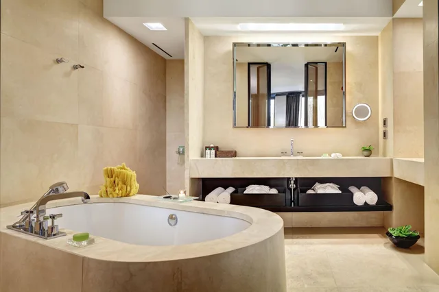 جناح غراند جونيور، Bulgari Hotel Milano 4/4