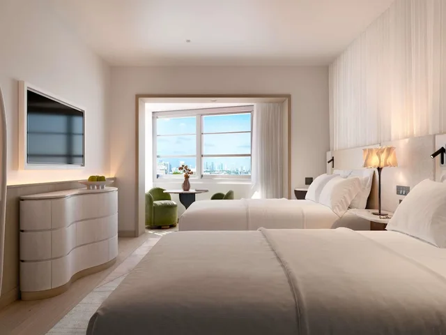 غرفة بسريرين كوين بإطلالة على المدينة، Delano Miami Beach 1/4