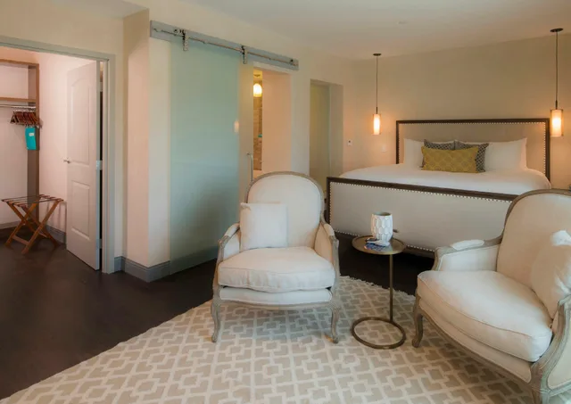جناح بسرير كينج، Hotel Indigo Pittsburgh East Liberty 1/3