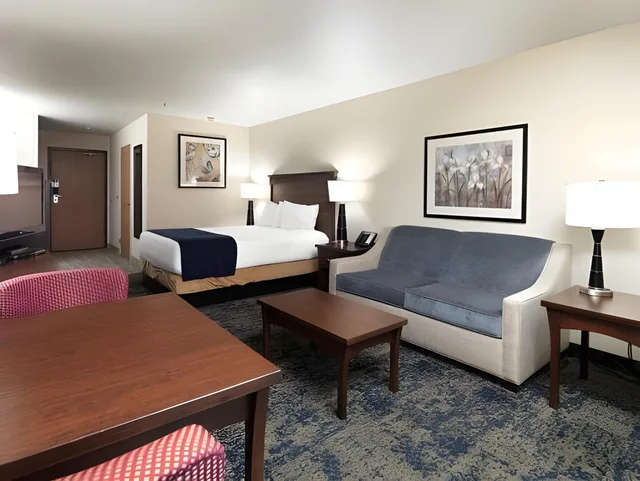 غرفة بسرير كوين لذوي الإعاقة، Crystal Inn Hotel & Suites Salt Lake City 1/1