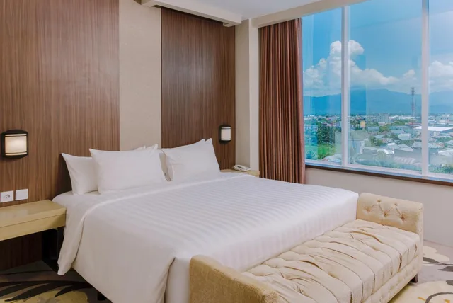 Aston, Suite، Aston Gorontalo Hotel & Convention Center 1/9