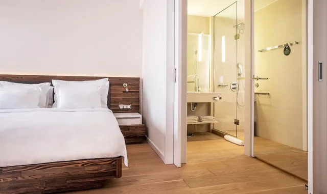 Collection, King Bed، Radisson Collection Hotel Old Mill Belgrade 6/10