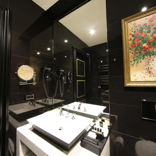 غرفة كومفورت بسرير كينج، Nordstern Hotel Galata 8/8