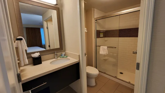 جناح استوديو بسرير كوين لذوي الإعاقة، Staybridge Suites Denver Downtown 7/9