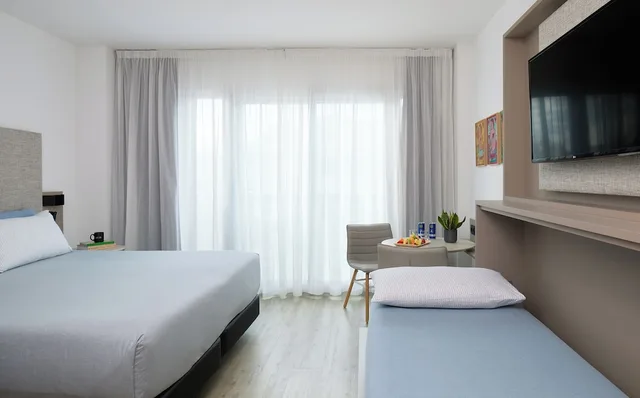 Xtra Space, Innside، Innside by Melia Barcelona Apolo 5/10