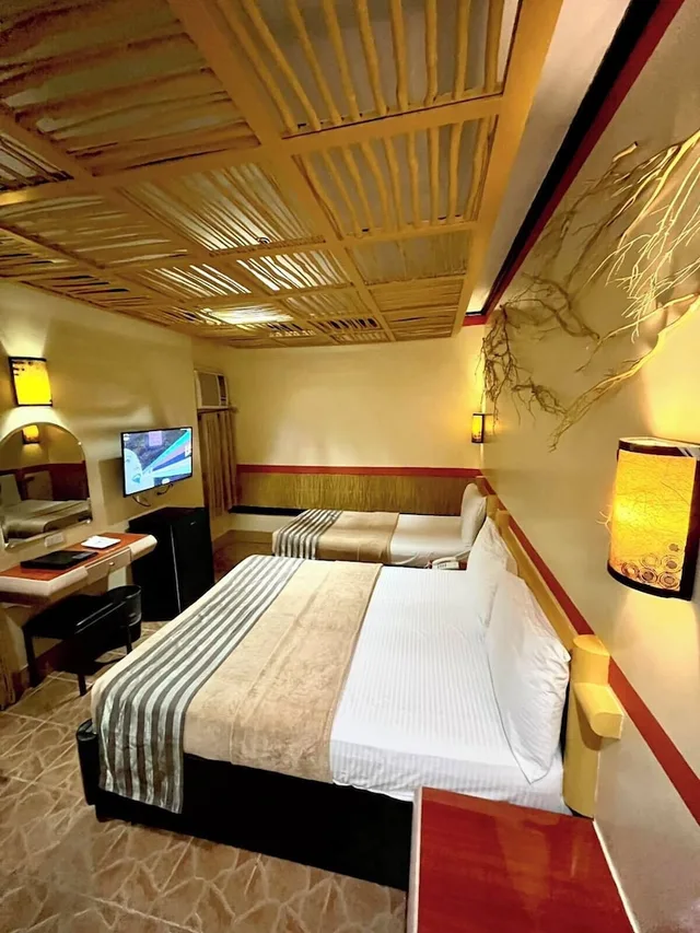 غرفة عائلية بسرير كوين وسرير فردي، Urban Travellers Hotel Ex Shogun Suite Hotel 4/10