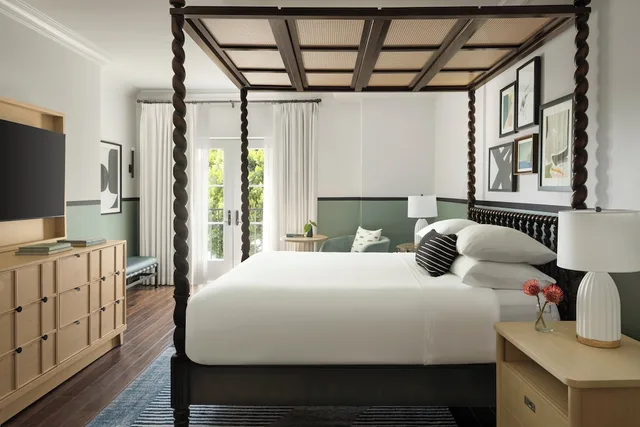 Premium, King Bed, French Balcony, Balcony، Kimpton Canary Hotel, an IHG Hotel 1/13