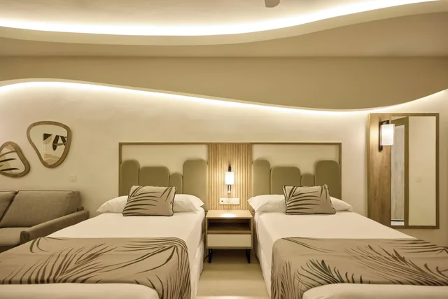 2 Bedrooms, Family, Riu Palace Aquarelle 3/4