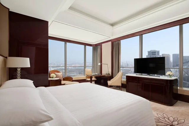 غرفة بسرير كينج للمدخنين، Marriott Yiwu Hotel 1/4