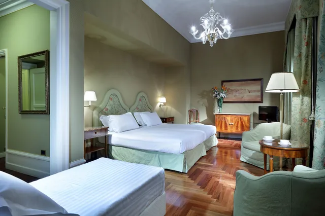 غرفة سوبيريور ثلاثية بسريرين منفصلين، Eurostars Hotel Excelsior 6/10