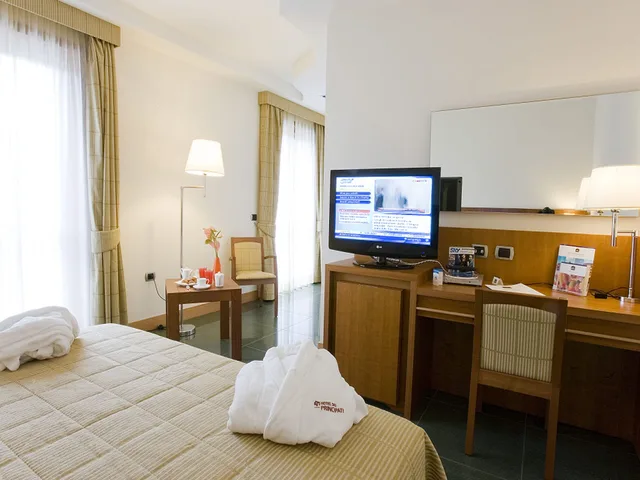 غرفة مفردة بسرير مزدوج، Hotel Dei Principati 6/9