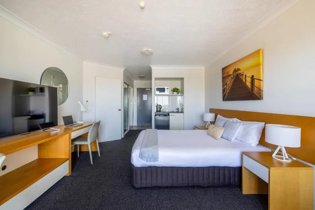 Upgrade, Efficiency, Suite, 2 Queen Beds، MainStay Suites Townsville 1/1