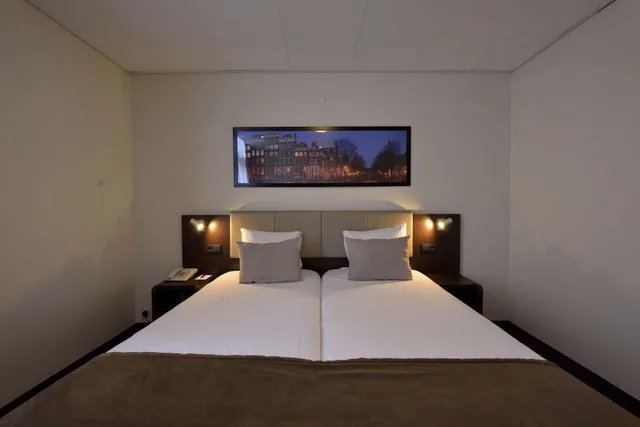 غرفة قياسية بسرير مزدوج، BEST WESTERN DAM SQUARE INN 1/10