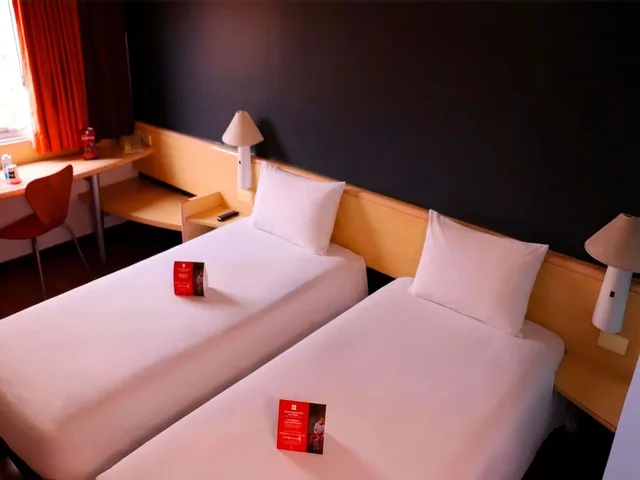 غرفة قياسية بسريرين منفصلين، Ibis Mexico Perinorte 2/8