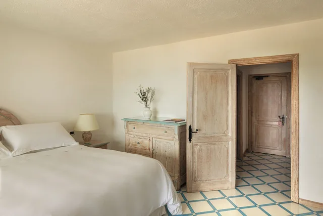 غرفة بريميوم بسريرين منفصلين بإطلالة على البحر، Hotel Romazzino, a Luxury Collection Hotel, Costa Smeralda 1/1
