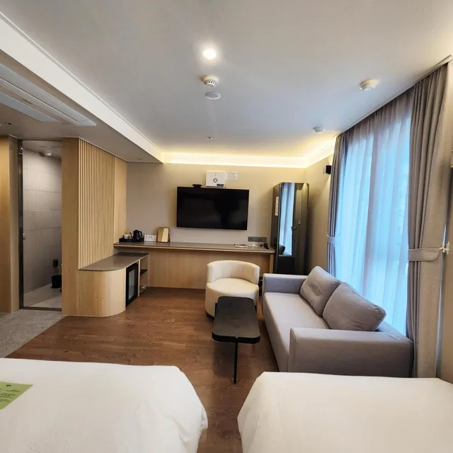 Family, Twin Beds, Pool Access, Hound Hotel Busan Station 5/6