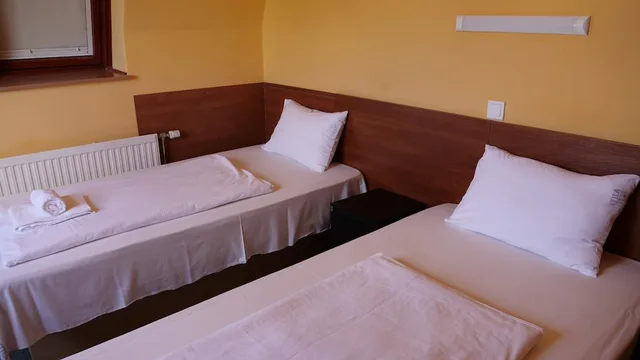 غرفة بسريرين منفصلين، Attila Hotel 1/6