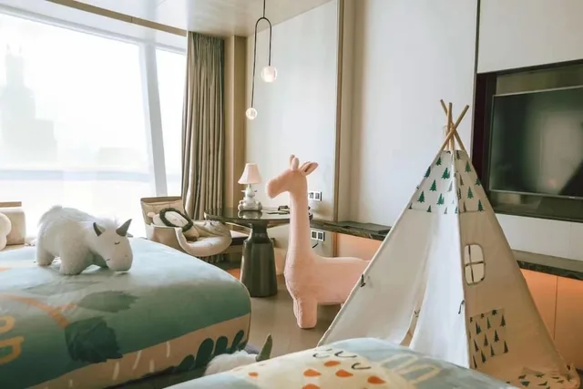 Family, 2 Double Beds, River View, Jw Marriott Marquis Hotel Shanghai Pudong 2/3