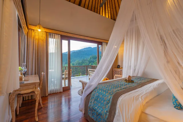 Royal, Pool, Villa, Hot Tub، Maha Hills Resort by Mahaprana Experience 1/1