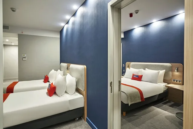 غرفة قياسية بسريرين منفصلين للمدخنين، HOLIDAY INN EXPRESS ISTANBUL - ATAKOY METRO 7/9