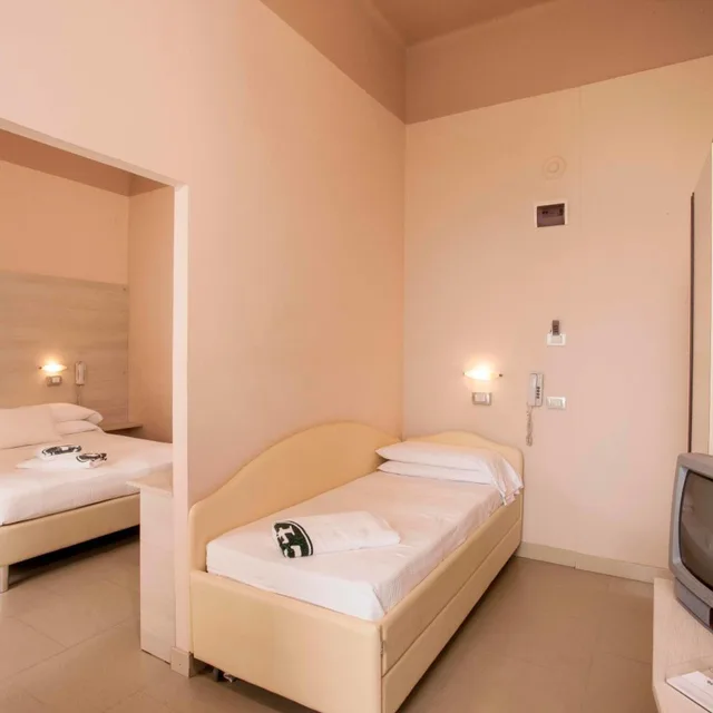 غرفة عائلية بشرفة، Hotel Giovanna Regina 3/3