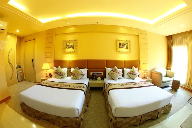 Deluxe, Twin Beds, Holiday One Hotel 5/6