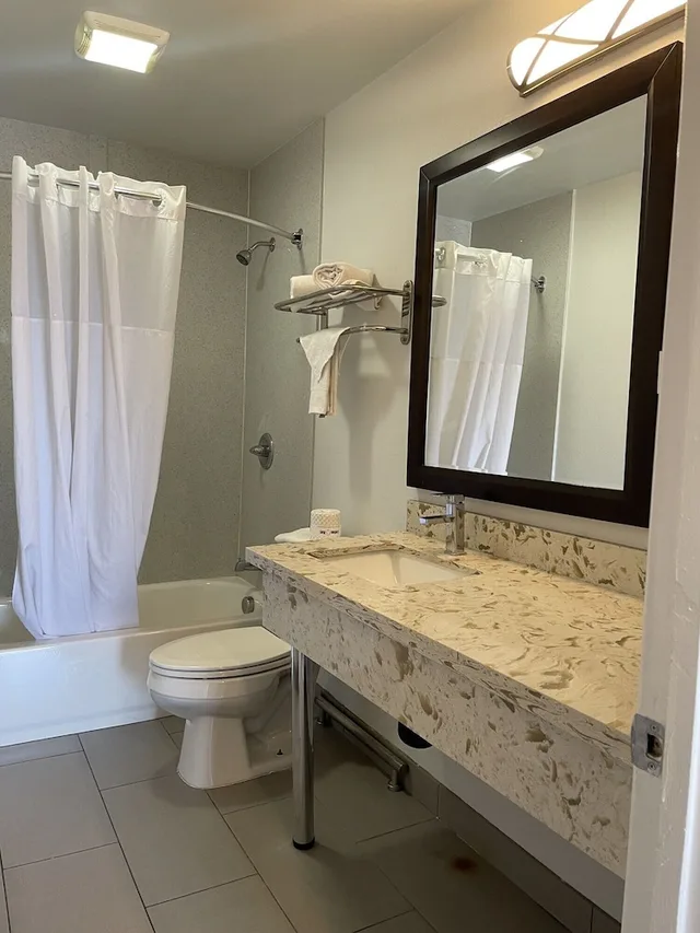 غرفة ديلوكس بسريرين كوين لذوي الإعاقة، Motel6 Yuba City, CA 3/3