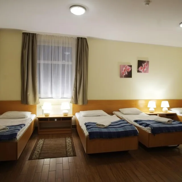 Room, Triple, Miramar 1/8