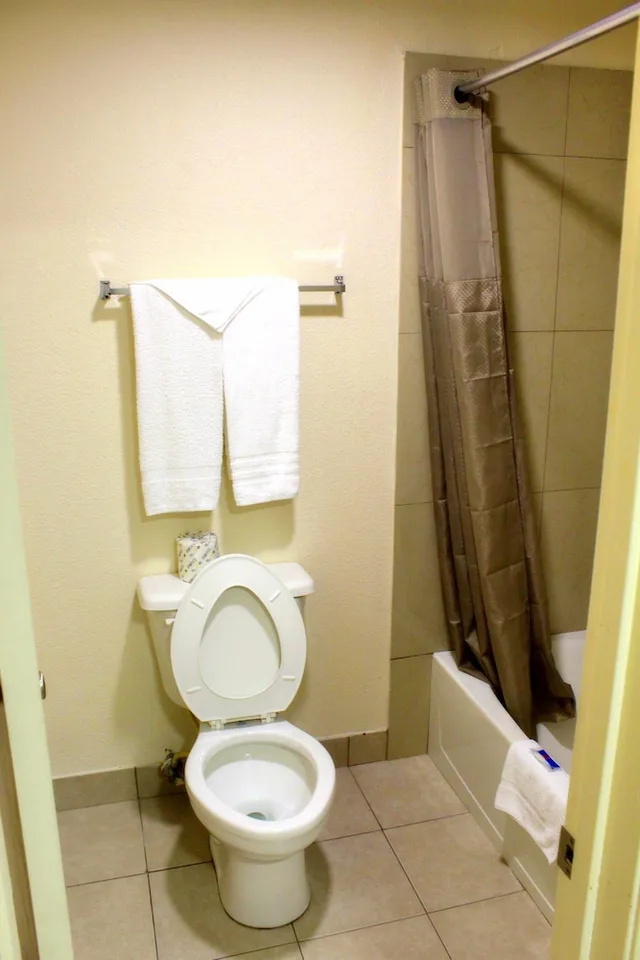 غرفة قياسية بسرير كينج، Motel6 Winnie Tx 9/10