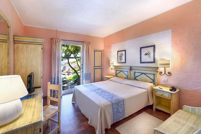 Room, Sea Front، Grand Hotel Smeraldo Beach 2/3