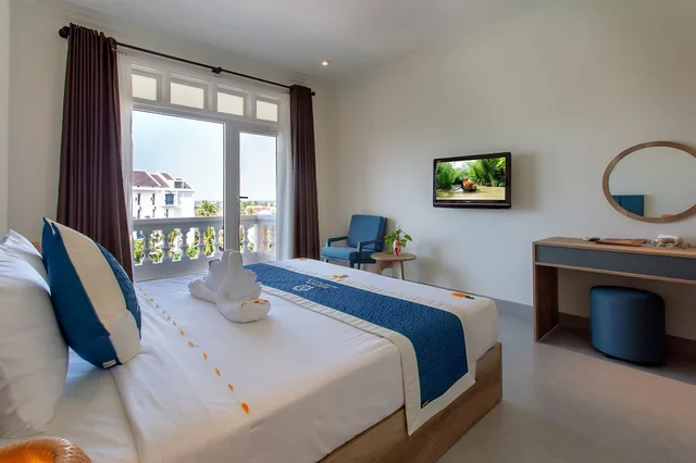 غرفة سوبيريور بسرير كينج، Aurora Riverside Hotel 2/7