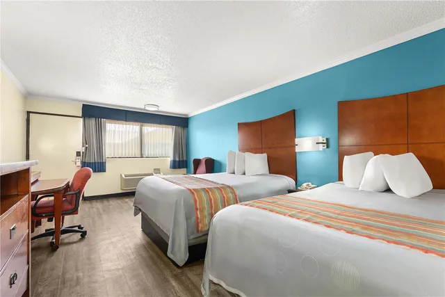 غرفة بسريرين مزدوجين، Americas Best Value Inn And Suites Aberdeen 2/5