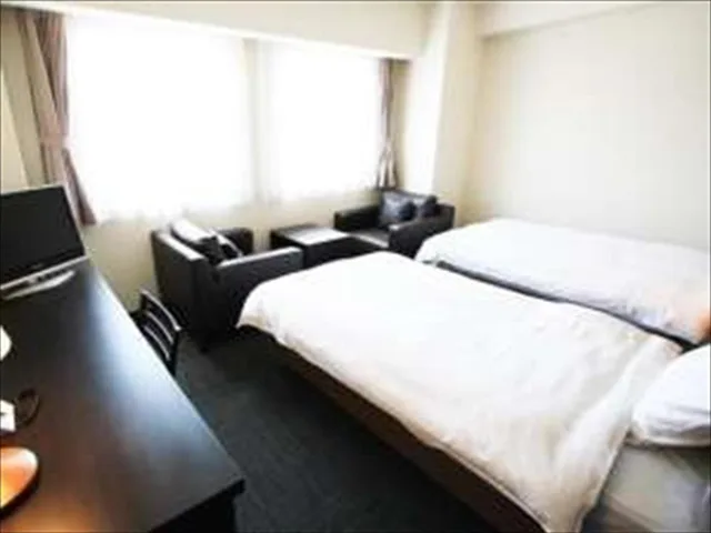 غرفة قياسية بسريرين منفصلين، Green Rich Hotel Tosu Ekimae 1/1