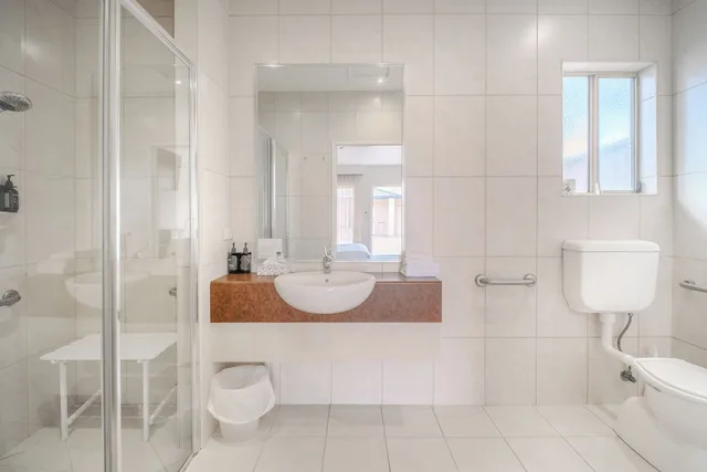 غرفة ديلوكس بسرير كينج، Wyndhamere Motel Shepparton 4/4