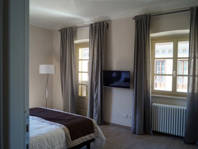 1 Bedroom, Deluxe, Suite, King Bed, Kitchen, RESIDENZA DELL'OPERA 6/10