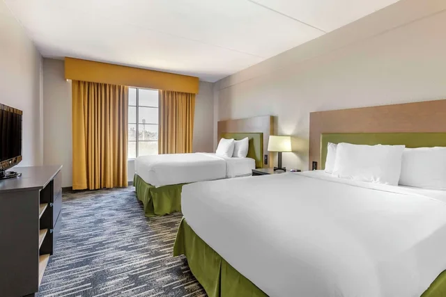 غرفة بسريرين كوين، Country Inn & Suites by Radisson, Mesa, AZ 1/3