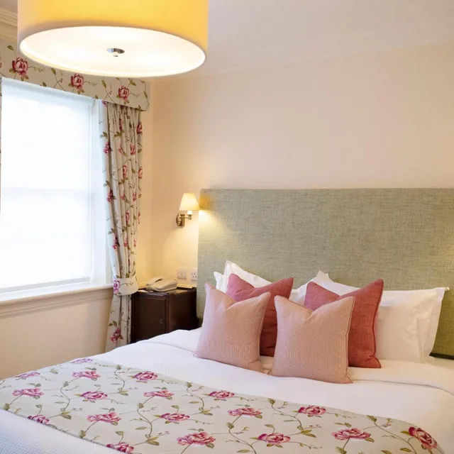 غرفة سوبيريور بسرير مزدوج، Durrants Hotel 3/9